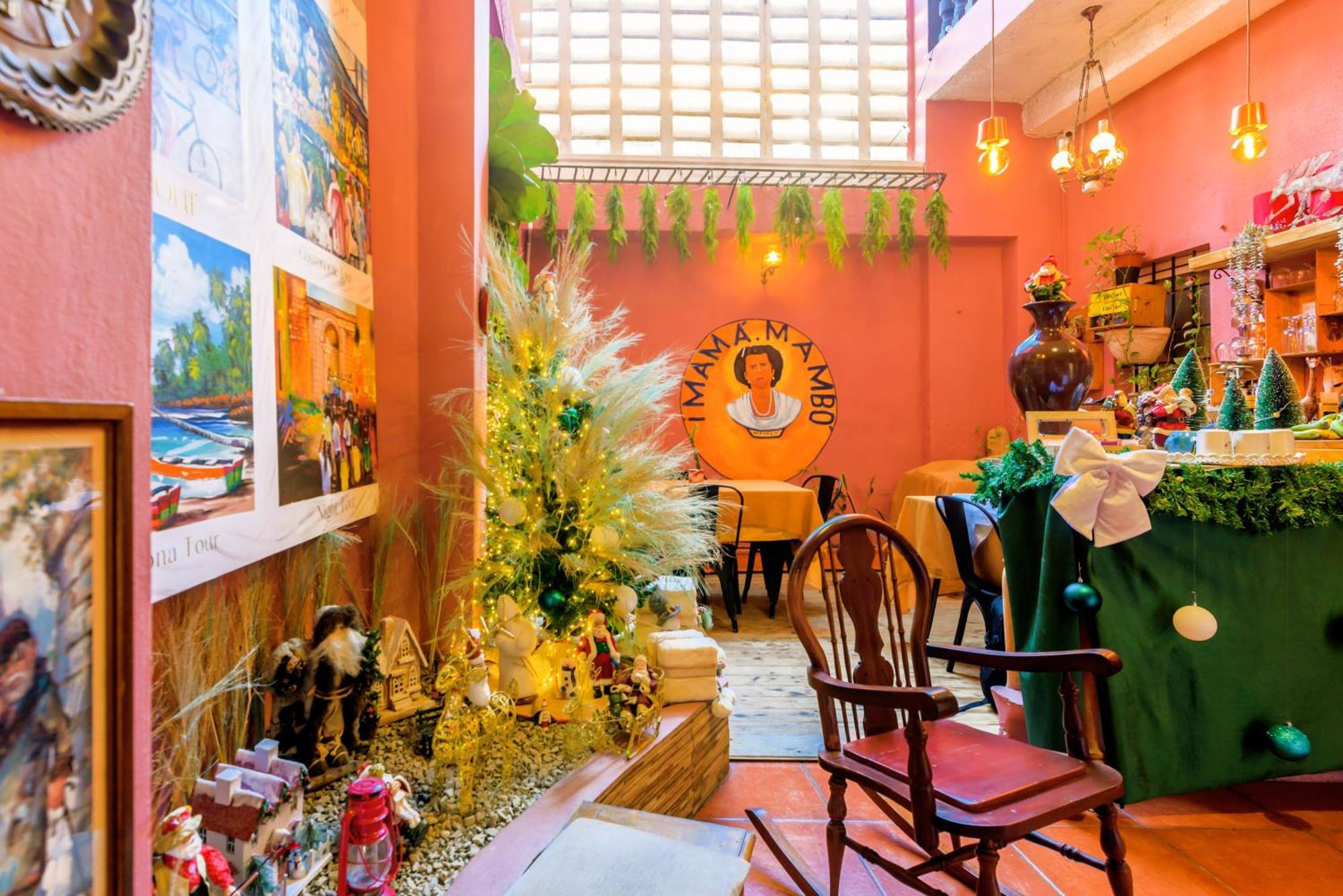Hostal Mama Mambo - Zona Colonial Санто-Доминго Экстерьер фото