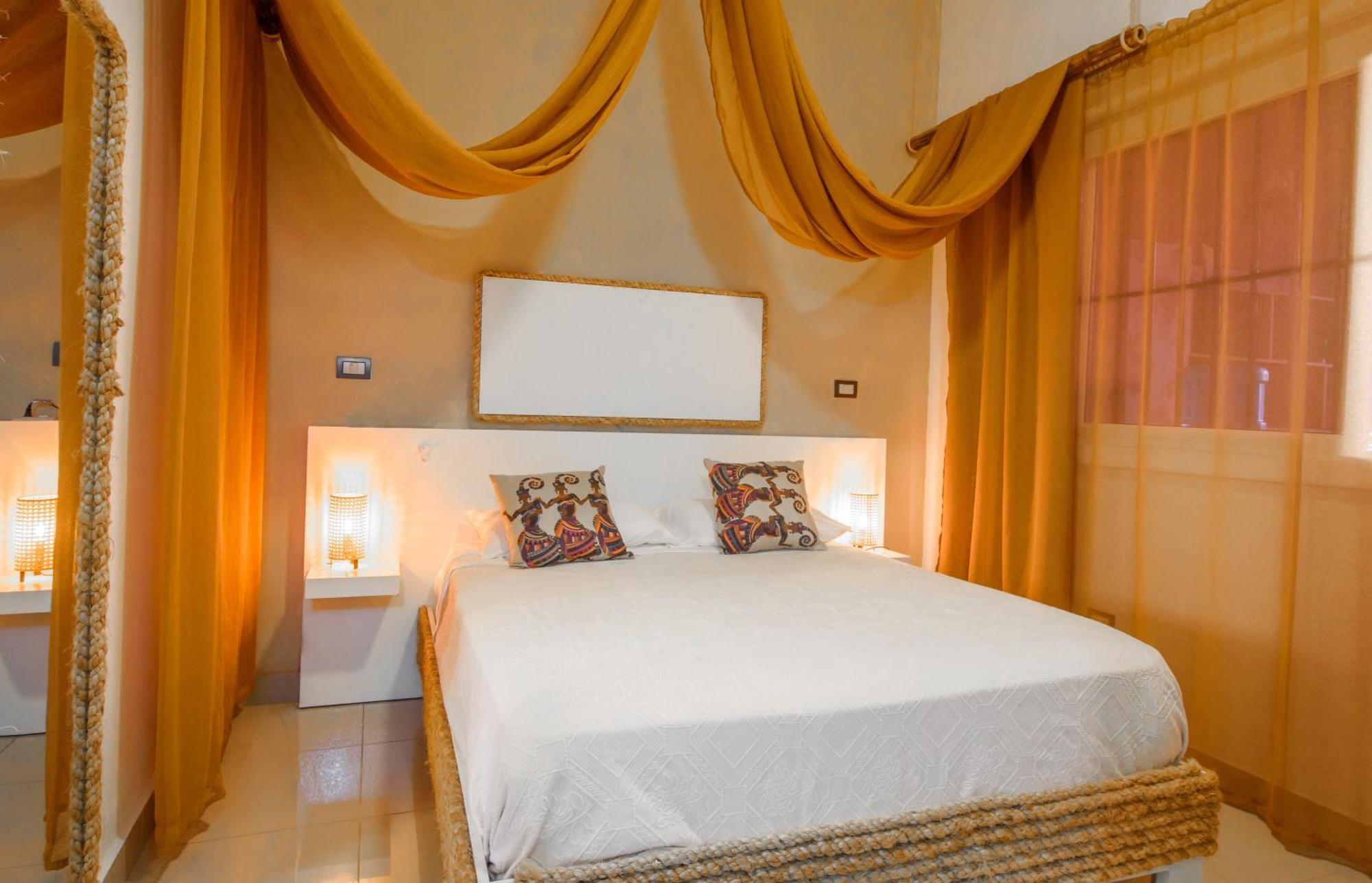 Hostal Mama Mambo - Zona Colonial Санто-Доминго Экстерьер фото